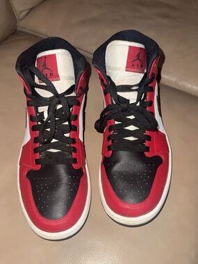Nike Men's High Top Sneakers in Black/Red/White